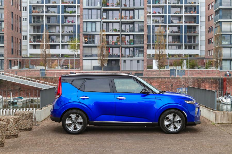  Kia Soul EV (SK3) 2019 года  (EU) (фото 23 из 44)